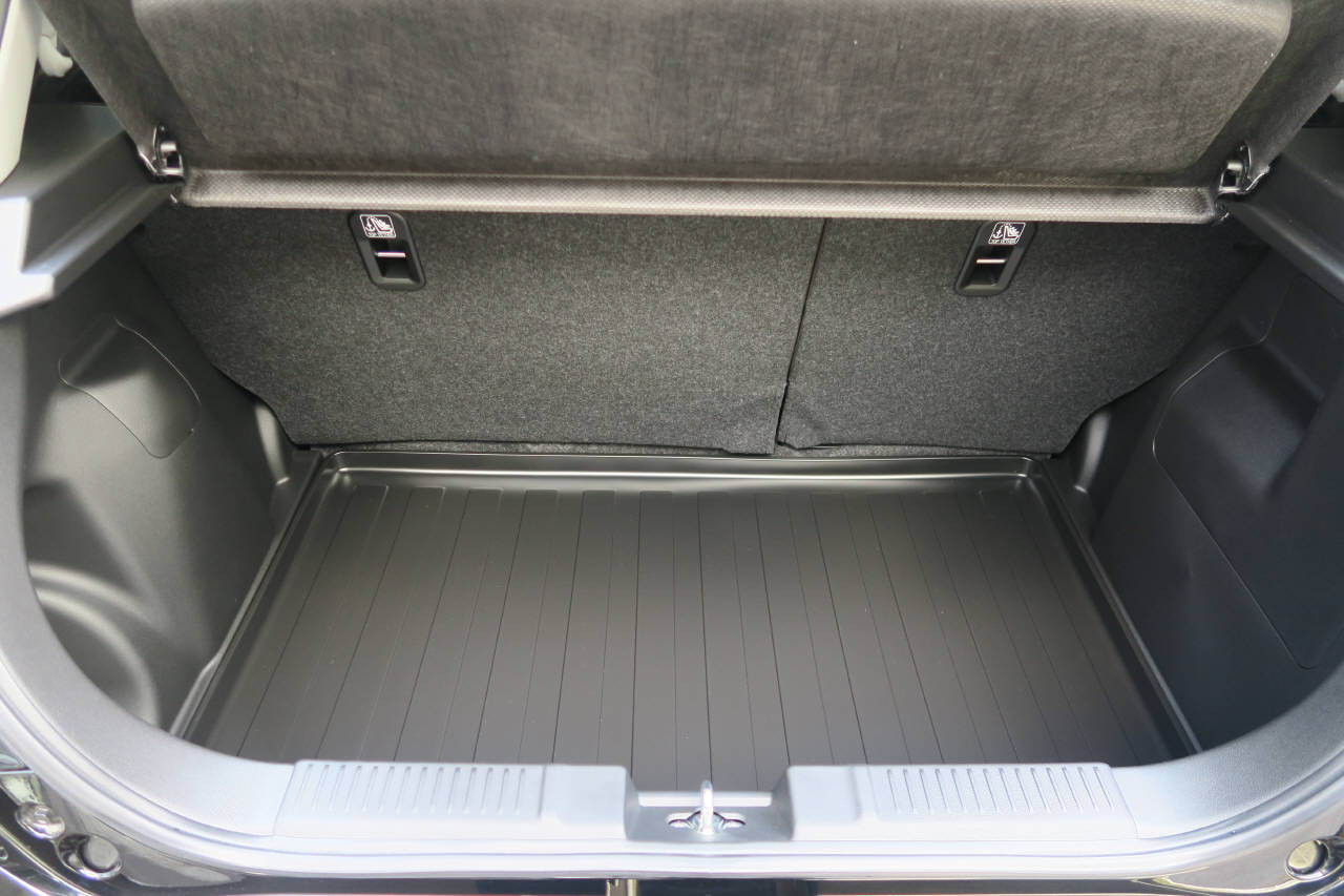 SUZUKI Swift 1.2 Tradizio Top Hybrid 4x4-image-14