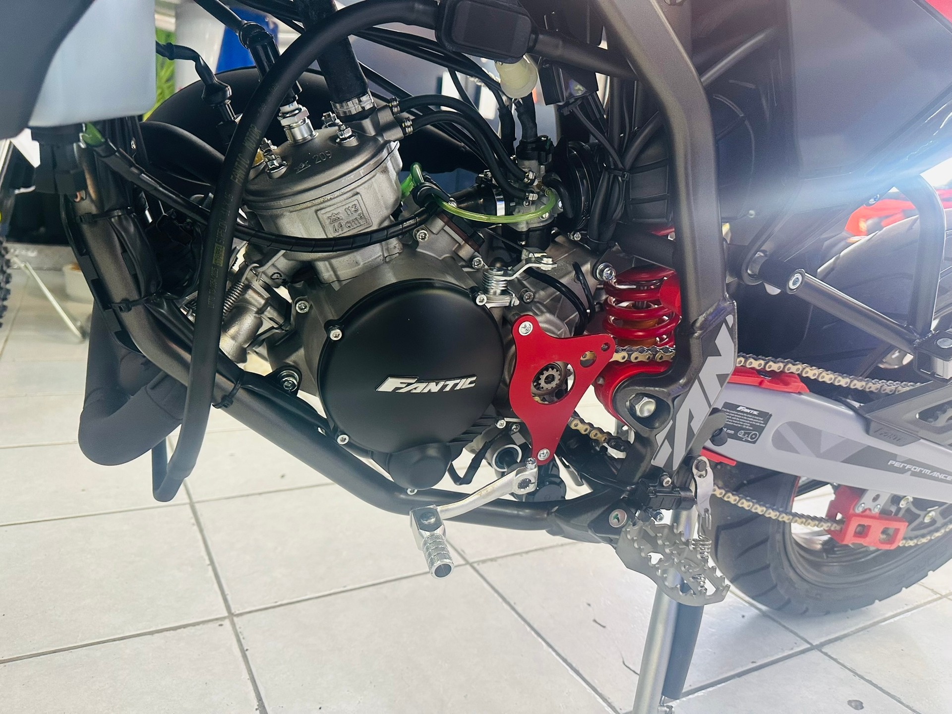 FANTIC XM 50 Motard Performance-image-8