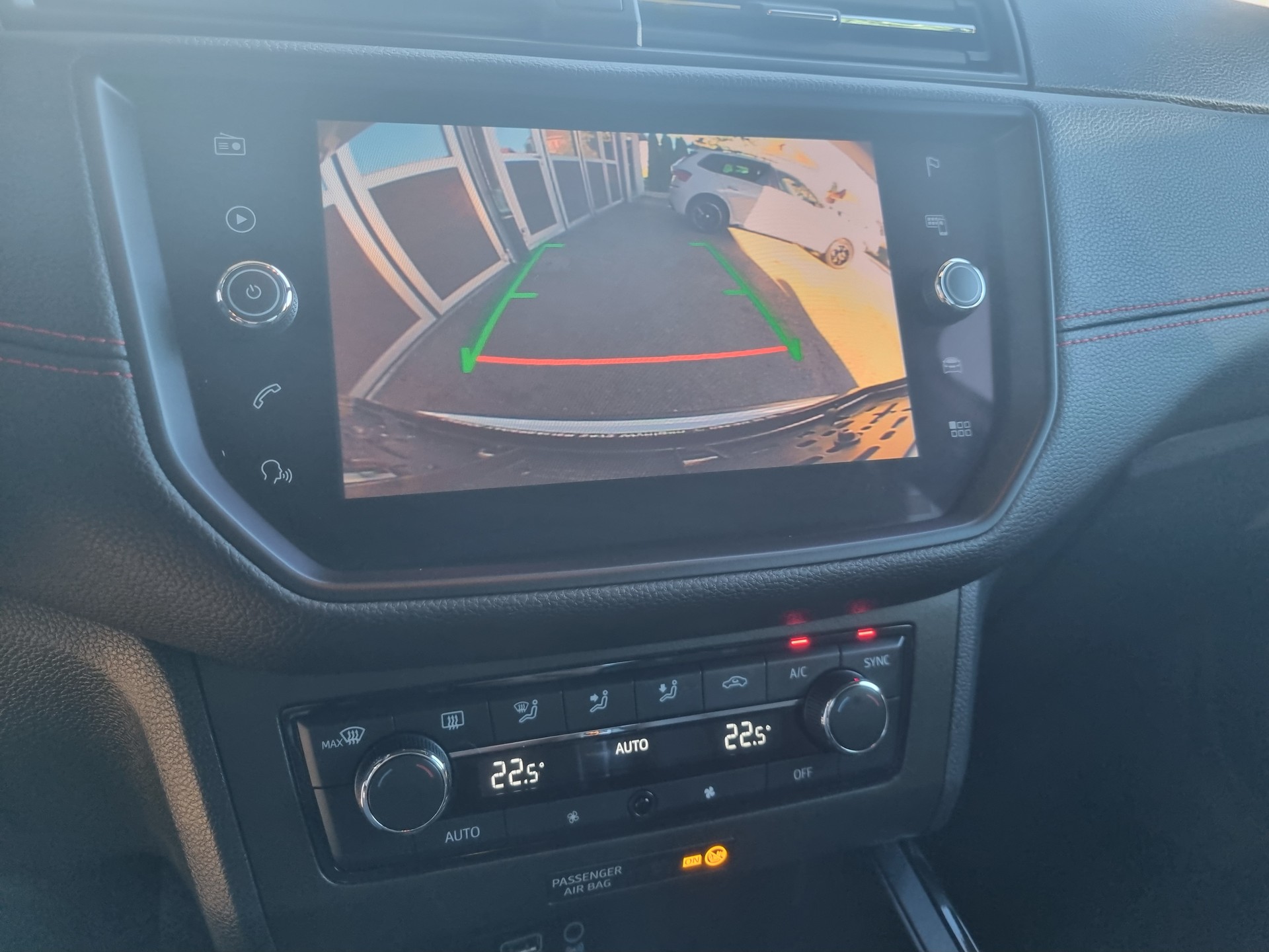 SEAT Arona 1.0 TSI Eco FR DSG-image-16