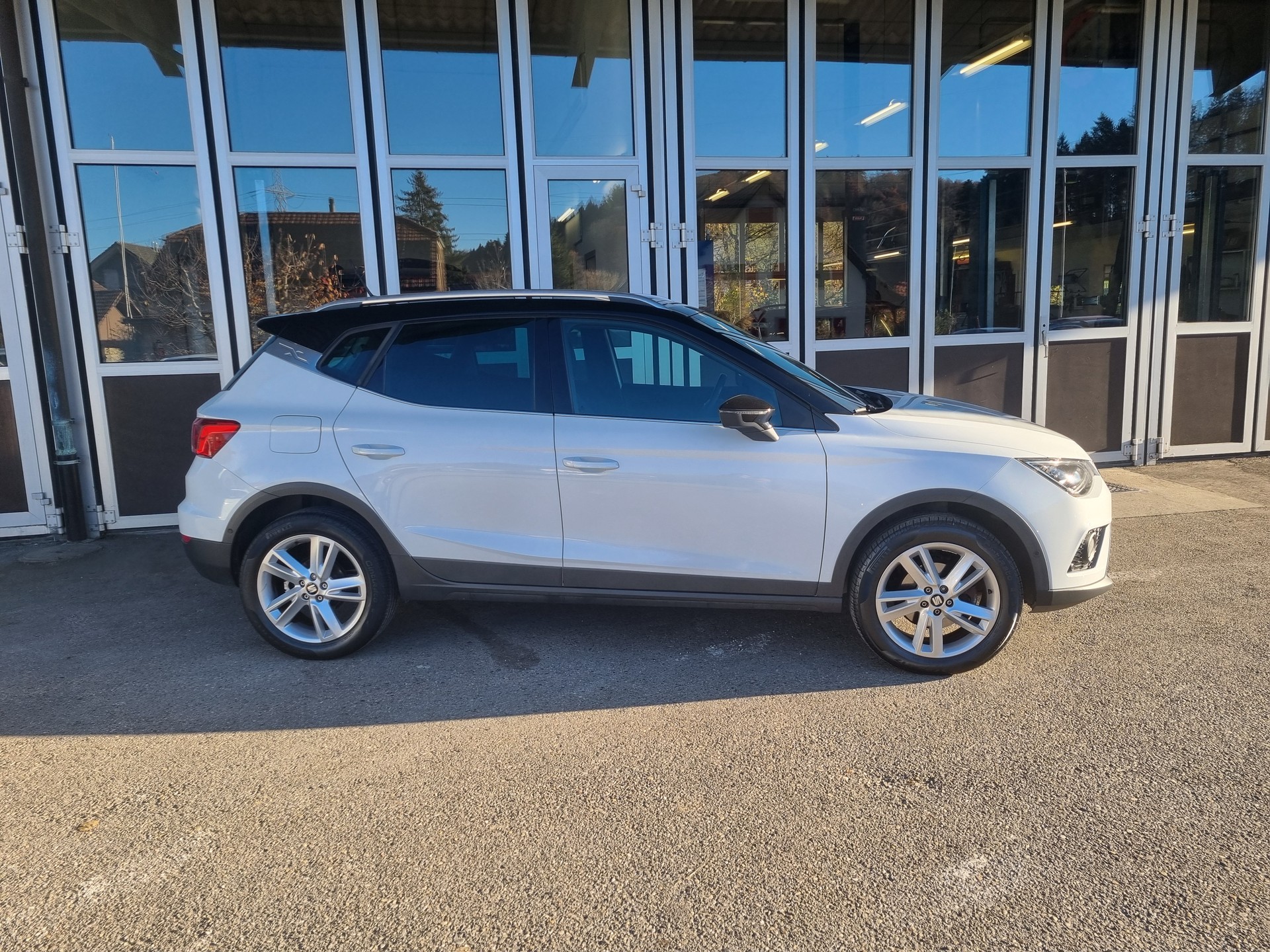 SEAT Arona 1.0 TSI Eco FR DSG-image-2