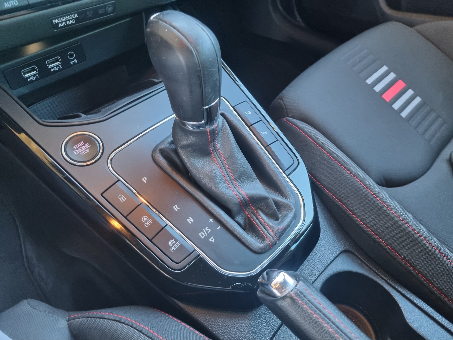 SEAT Arona 1.0 TSI Eco FR DSG-image-13
