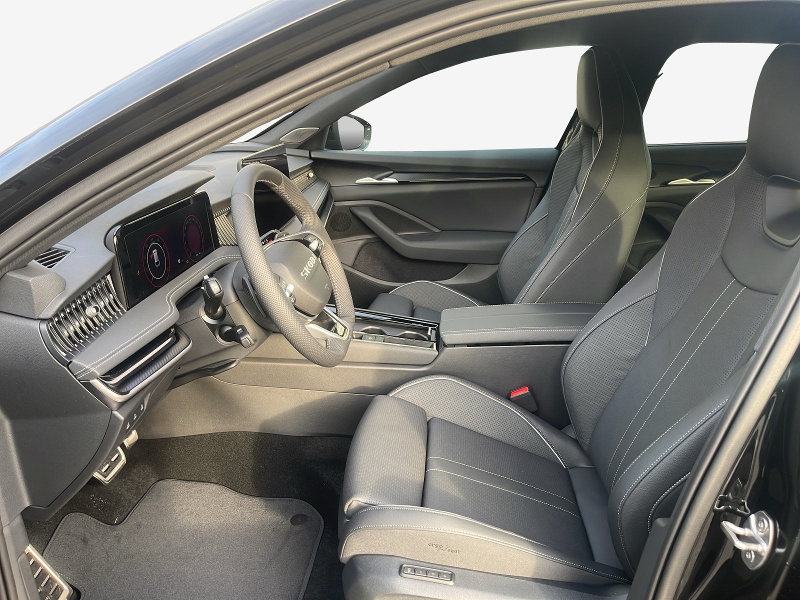 SKODA Superb Combi 2.0 TSI Sportline 4x4 DSG-image-7
