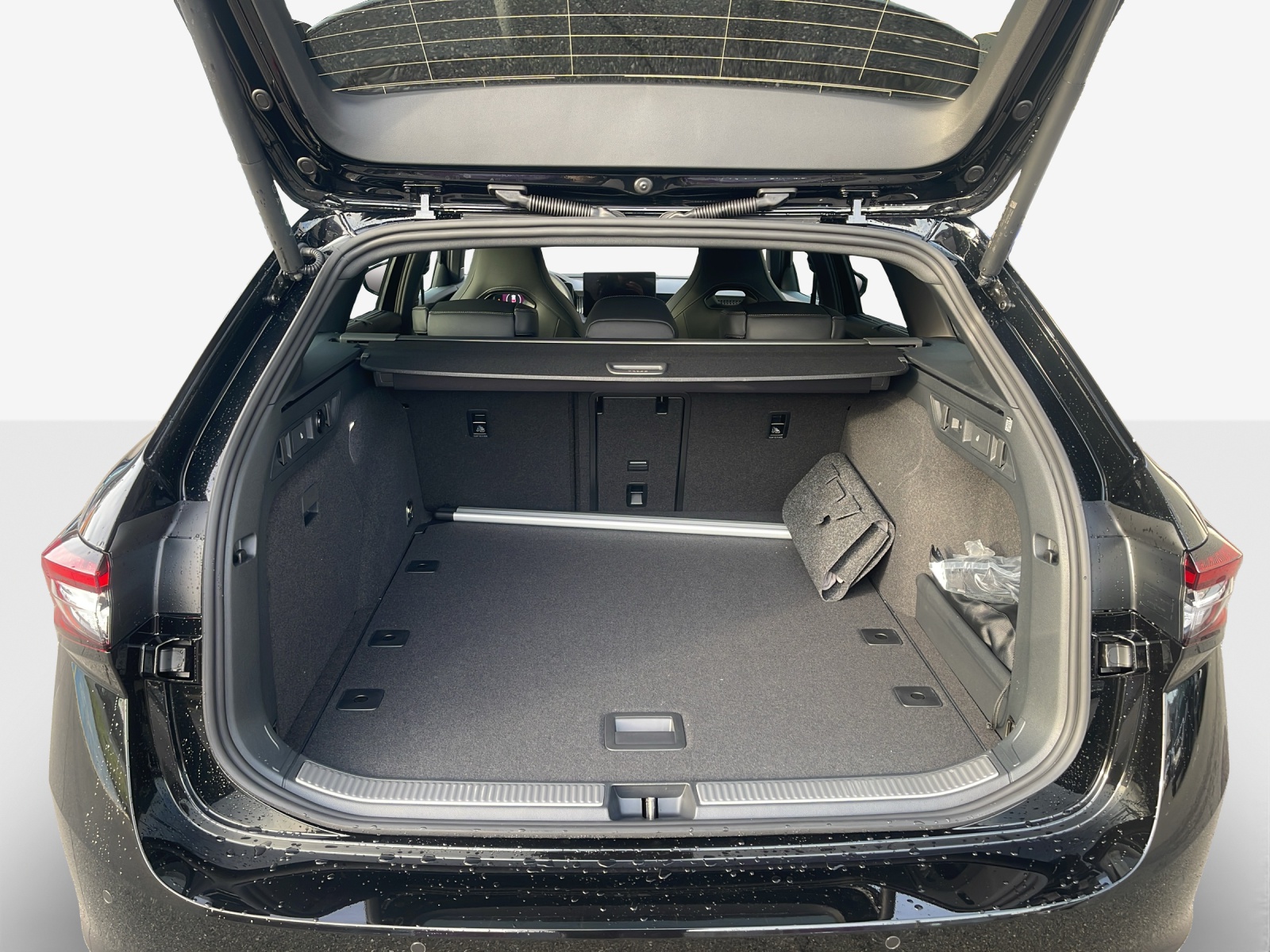 SKODA Superb Combi 2.0 TSI Sportline 4x4 DSG-image-12