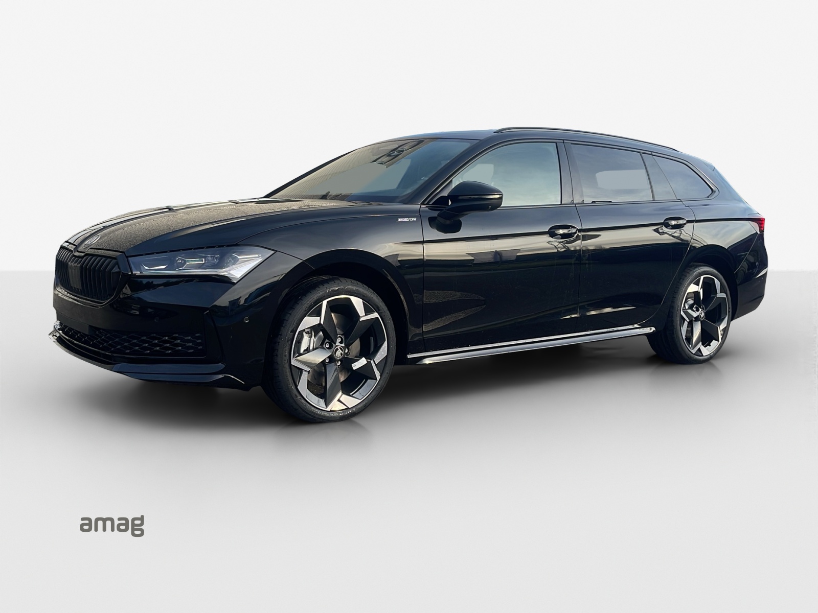SKODA Superb Combi 2.0 TSI Sportline 4x4 DSG-image-0