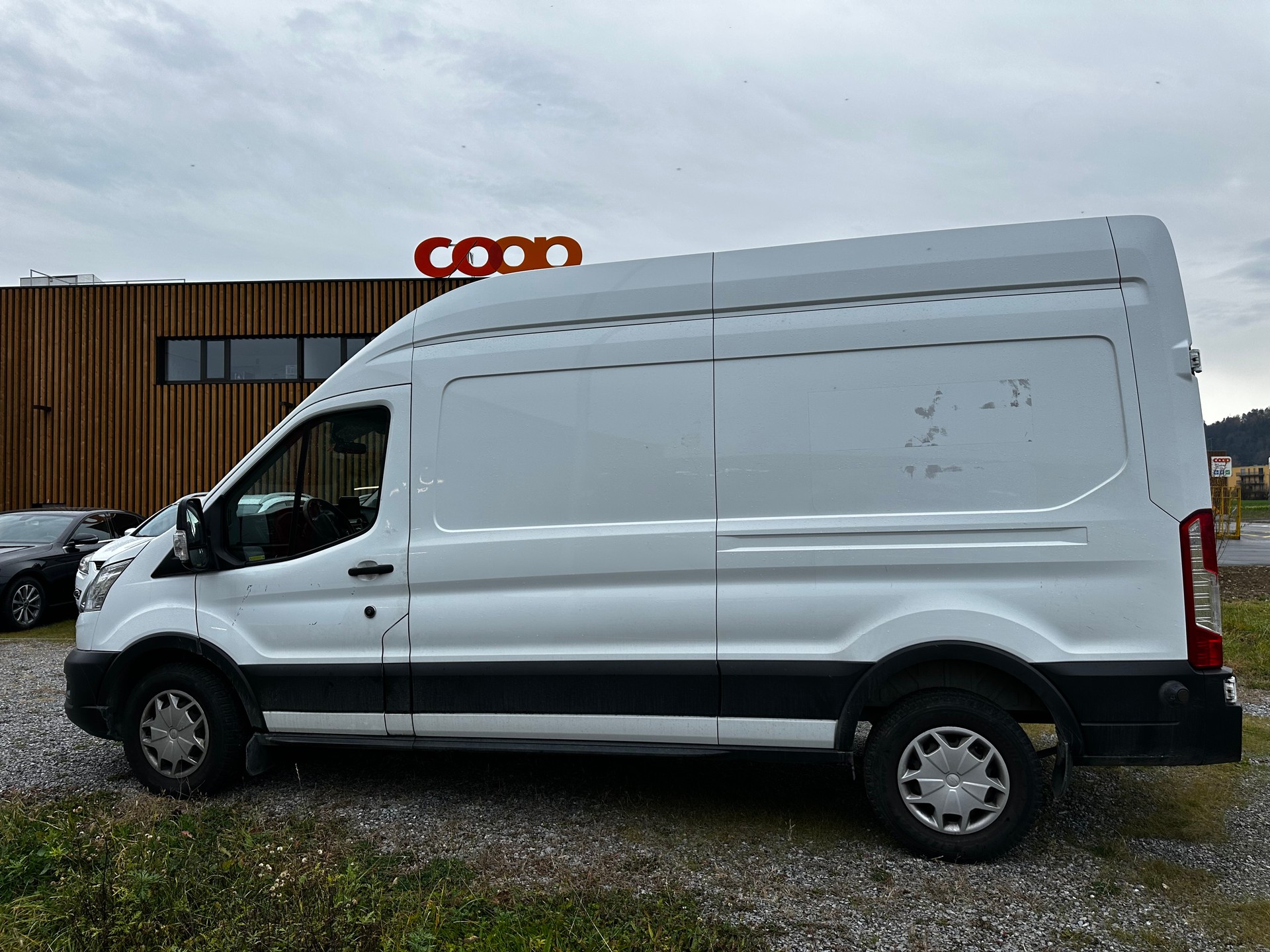 FORD Transit Van 350 L3 Trail 2.0 TDCi 185 FWD-image-5