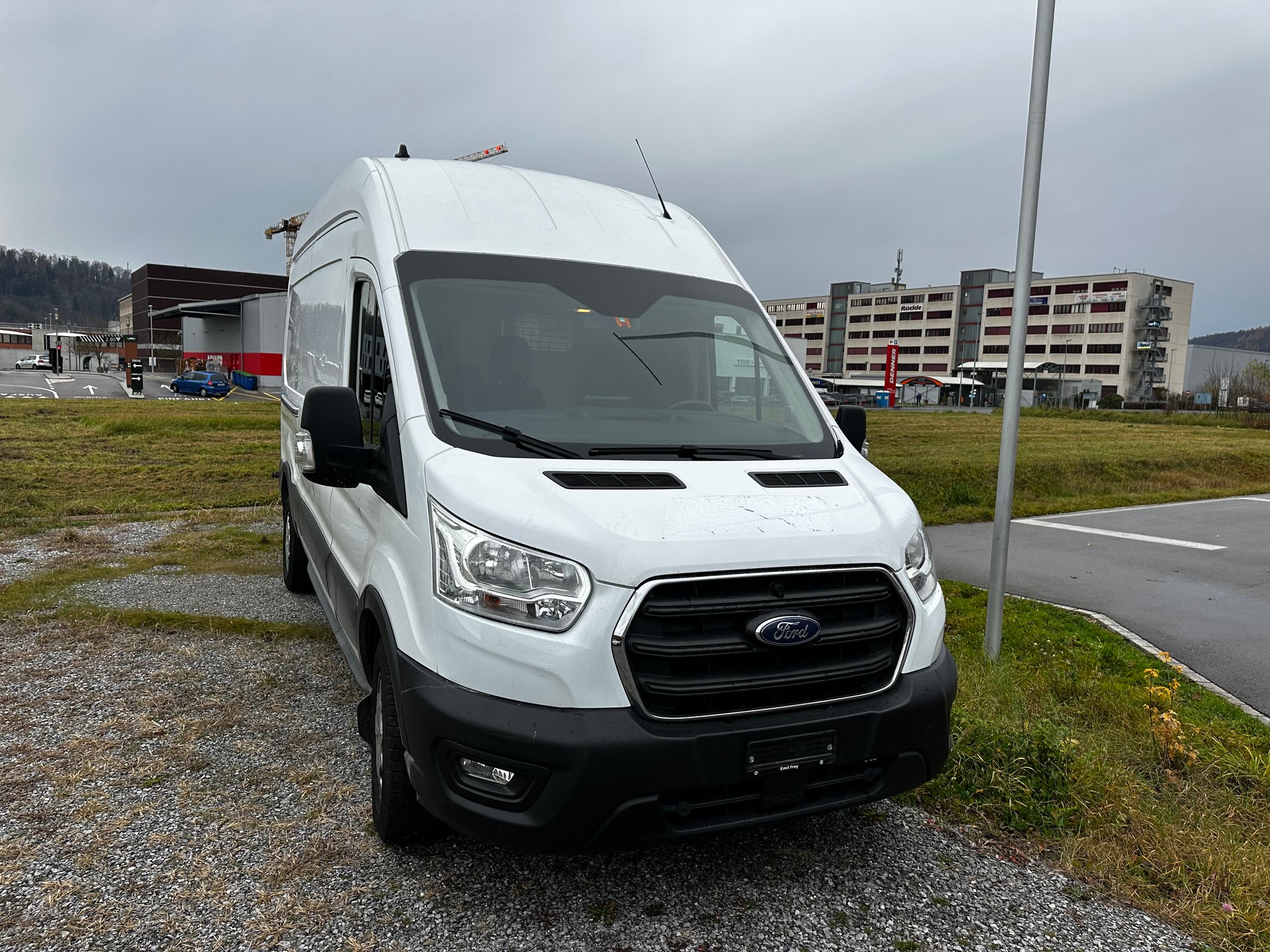 FORD Transit Van 350 L3 Trail 2.0 TDCi 185 FWD-image-1