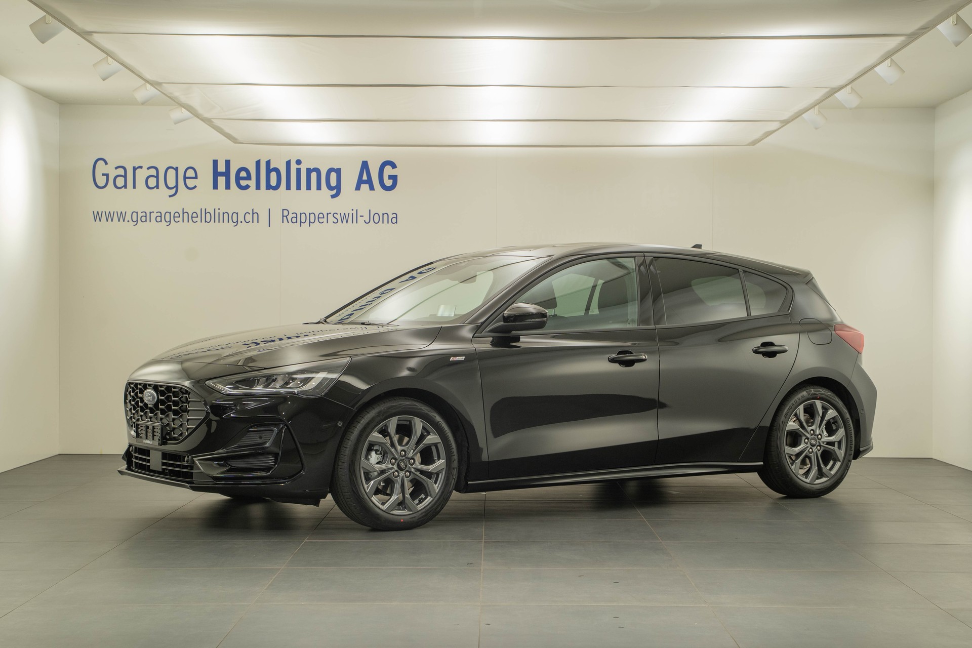 FORD Focus 1.0i EcoB Hybrid 155 ST-Line X-image-0