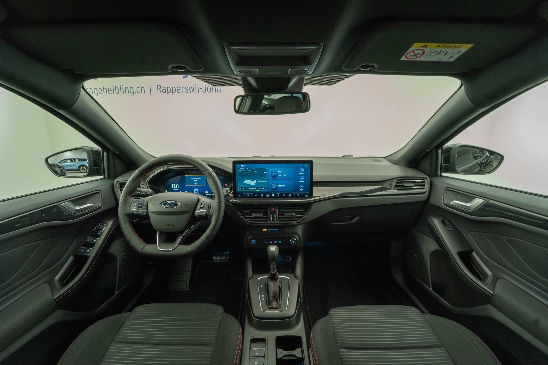 FORD Focus 1.0i EcoB Hybrid 155 ST-Line X-image-5
