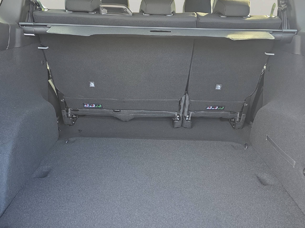 DACIA Jogger 1.6 Hybrid Extreme 5P-image-11