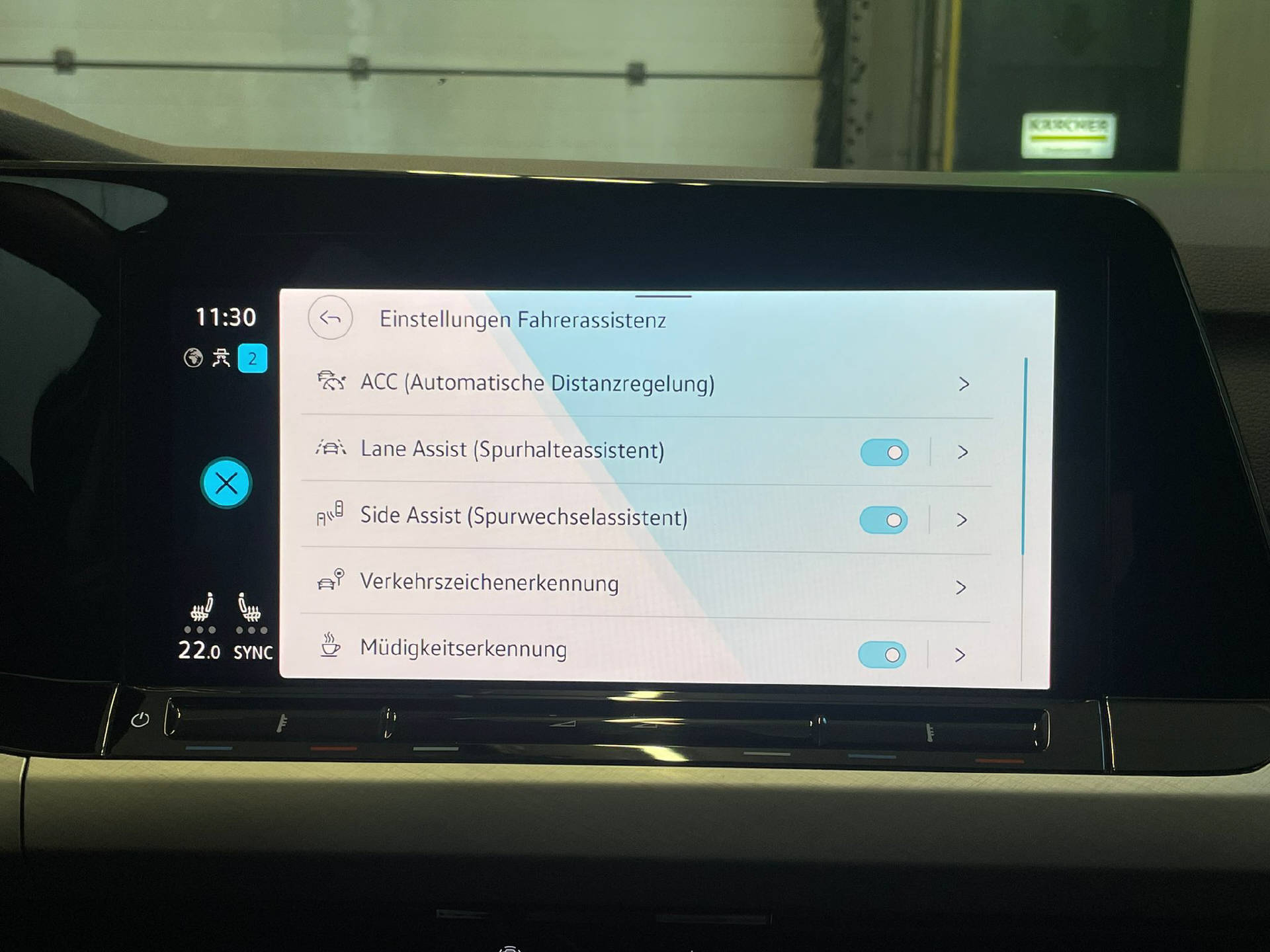 VW Golf VIII Variant 2.0 TDI Alltrack DSG 4motion-image-11