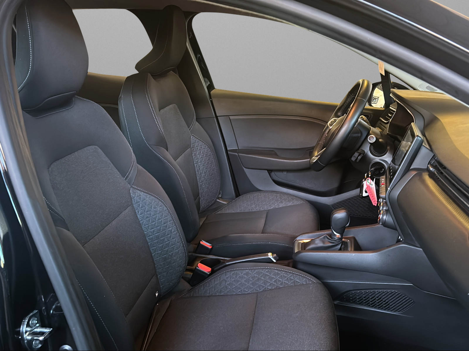 RENAULT Clio 1.0 Equilibre CVT-image-11