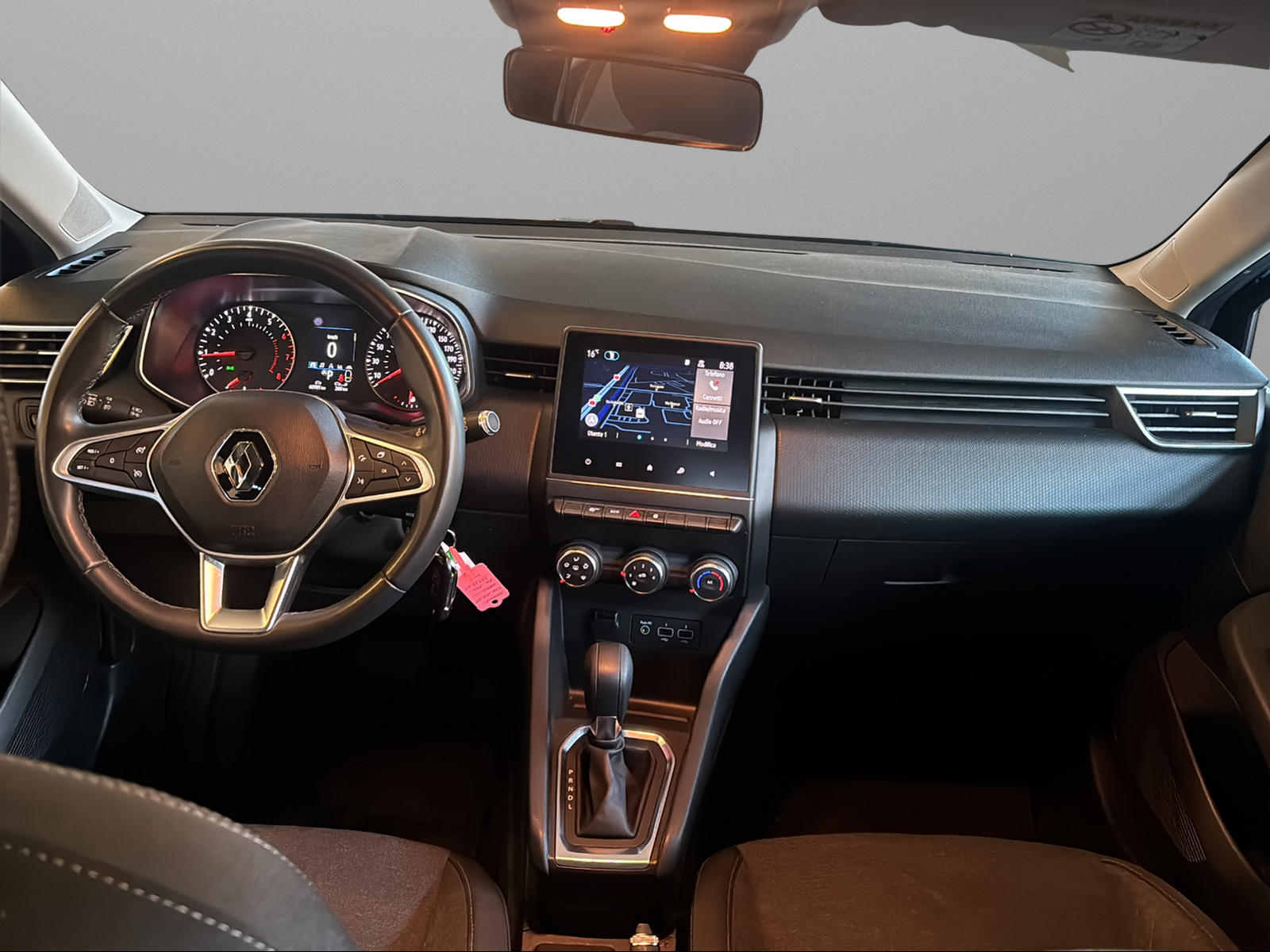 RENAULT Clio 1.0 Equilibre CVT-image-8