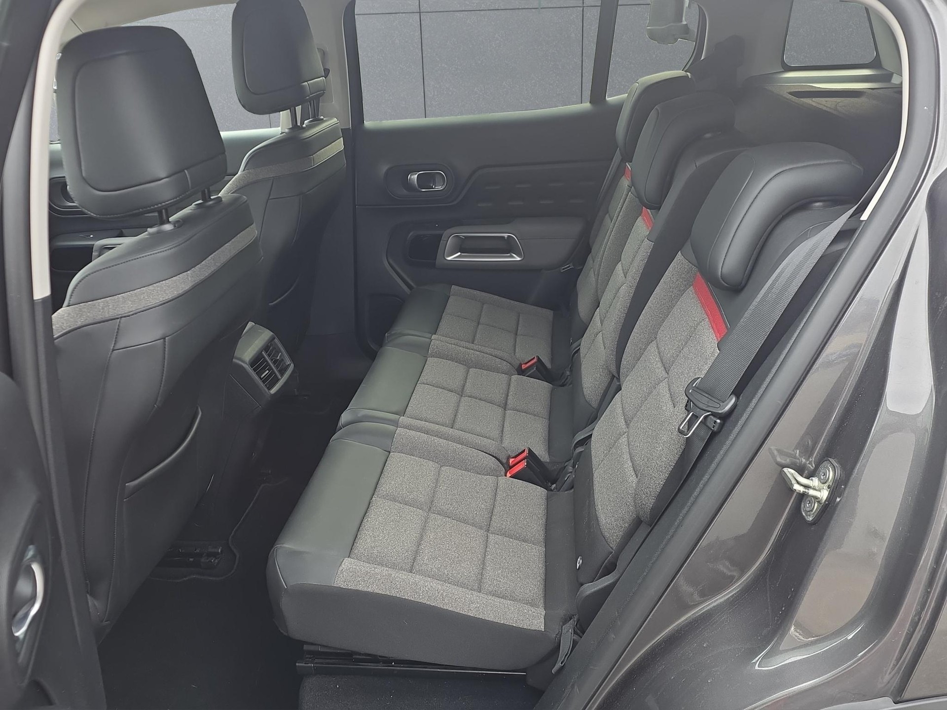 CITROEN C5 Aircross 1.6 Plug-in Hybrid Feel Pack-image-11