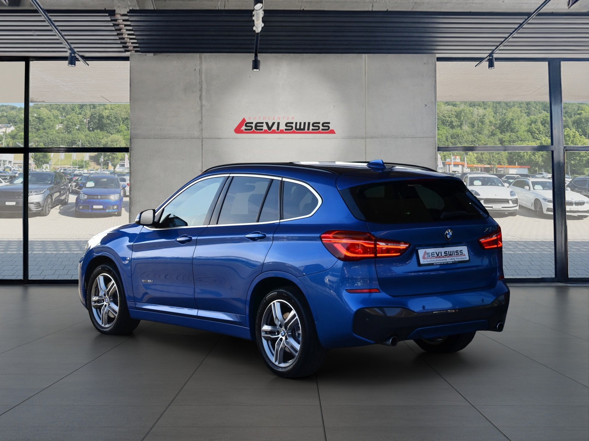 BMW X1 xDrive 25d M Sport Steptronic*Frisch ab MFK,1 Jahr oder 20'000km Garantie*-image-3
