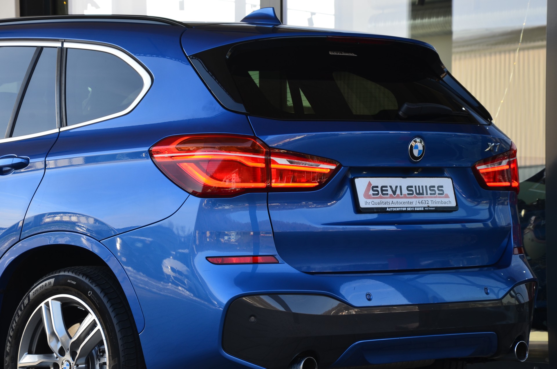 BMW X1 xDrive 25d M Sport Steptronic*Frisch ab MFK,1 Jahr oder 20'000km Garantie*-image-6