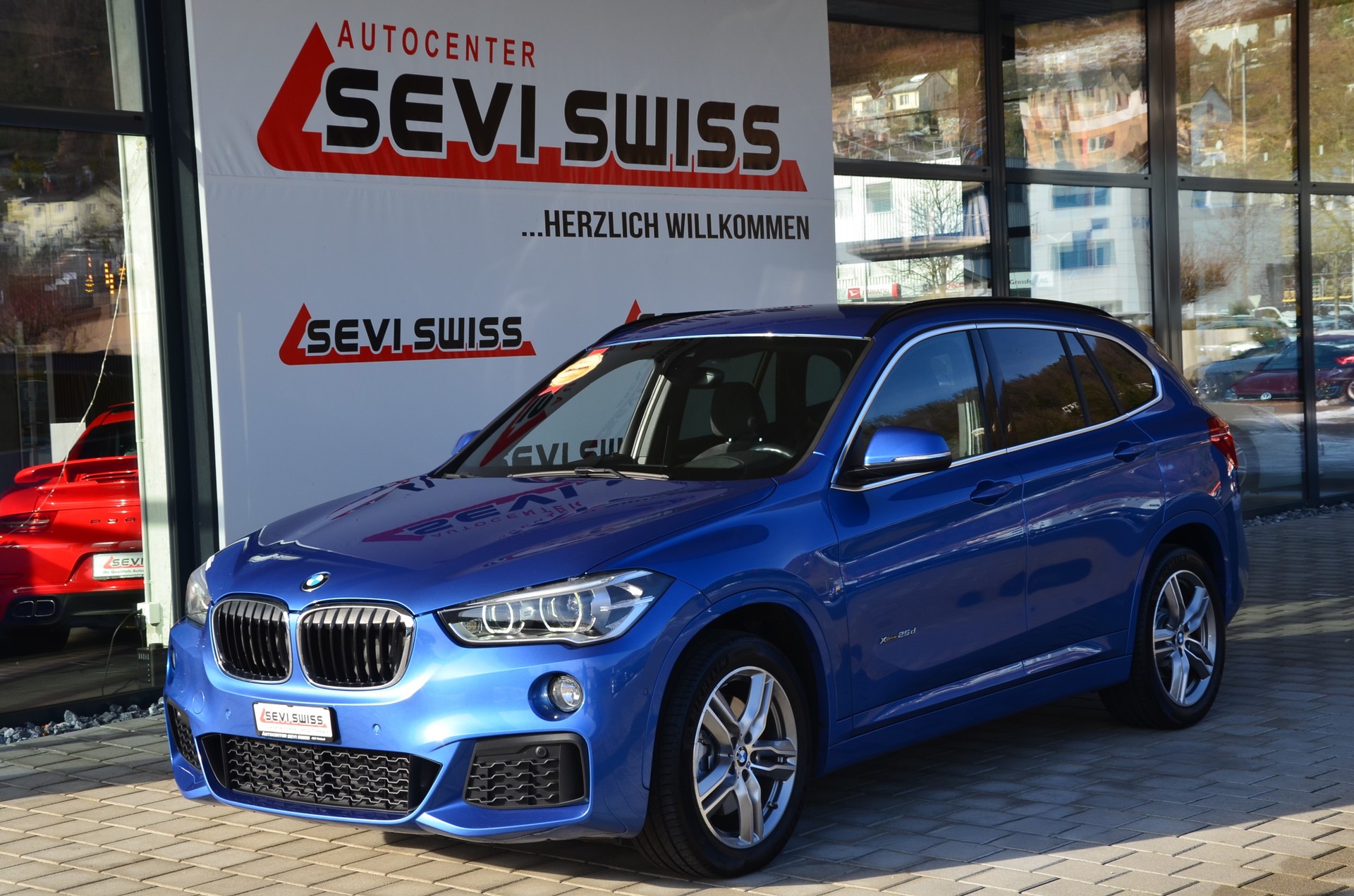 BMW X1 xDrive 25d M Sport Steptronic*Frisch ab MFK,1 Jahr oder 20'000km Garantie*-image-8