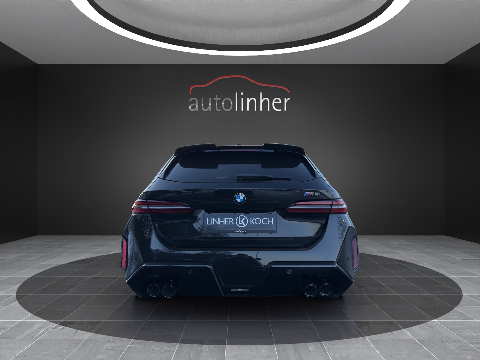 BMW M5 xDrive Touring-image-3