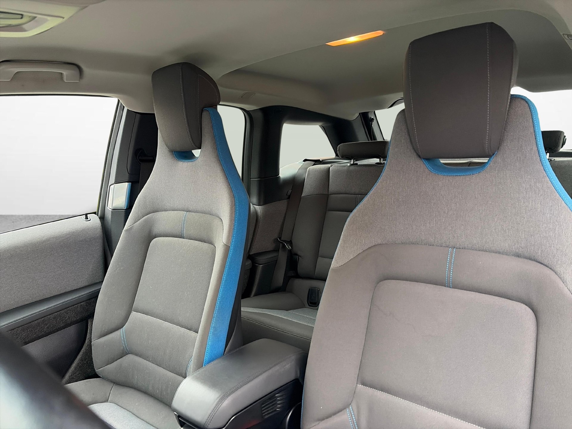 BMW i3 120 Ah-image-16
