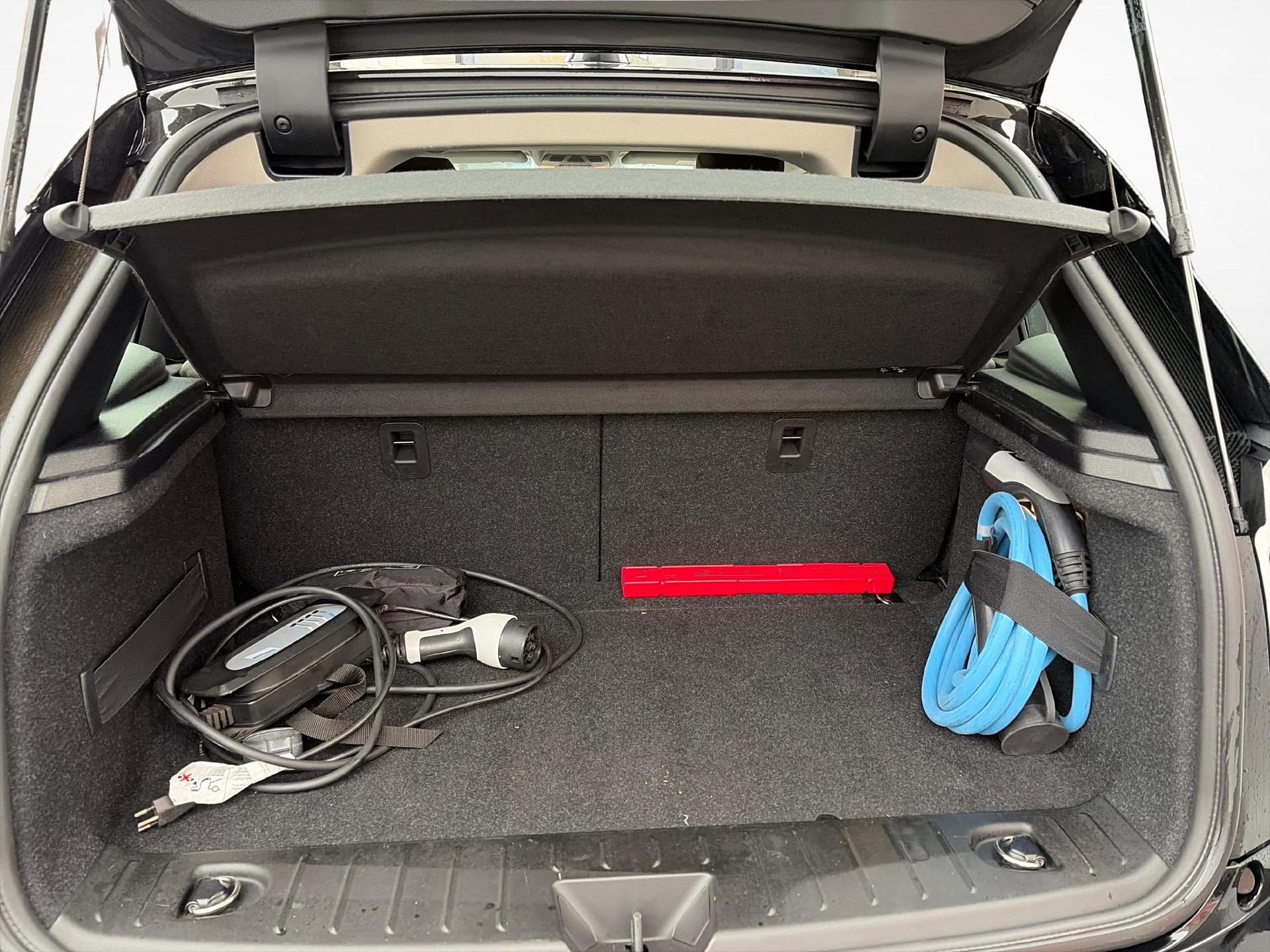 BMW i3 120 Ah-image-13