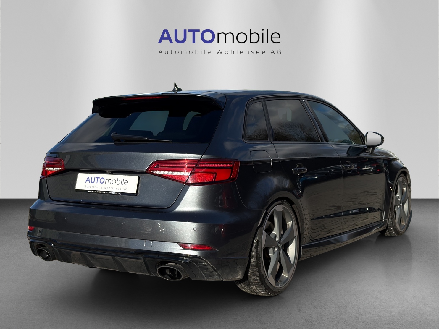 AUDI RS3 Sportback 2.5 TSI quattro S-tronic-image-4