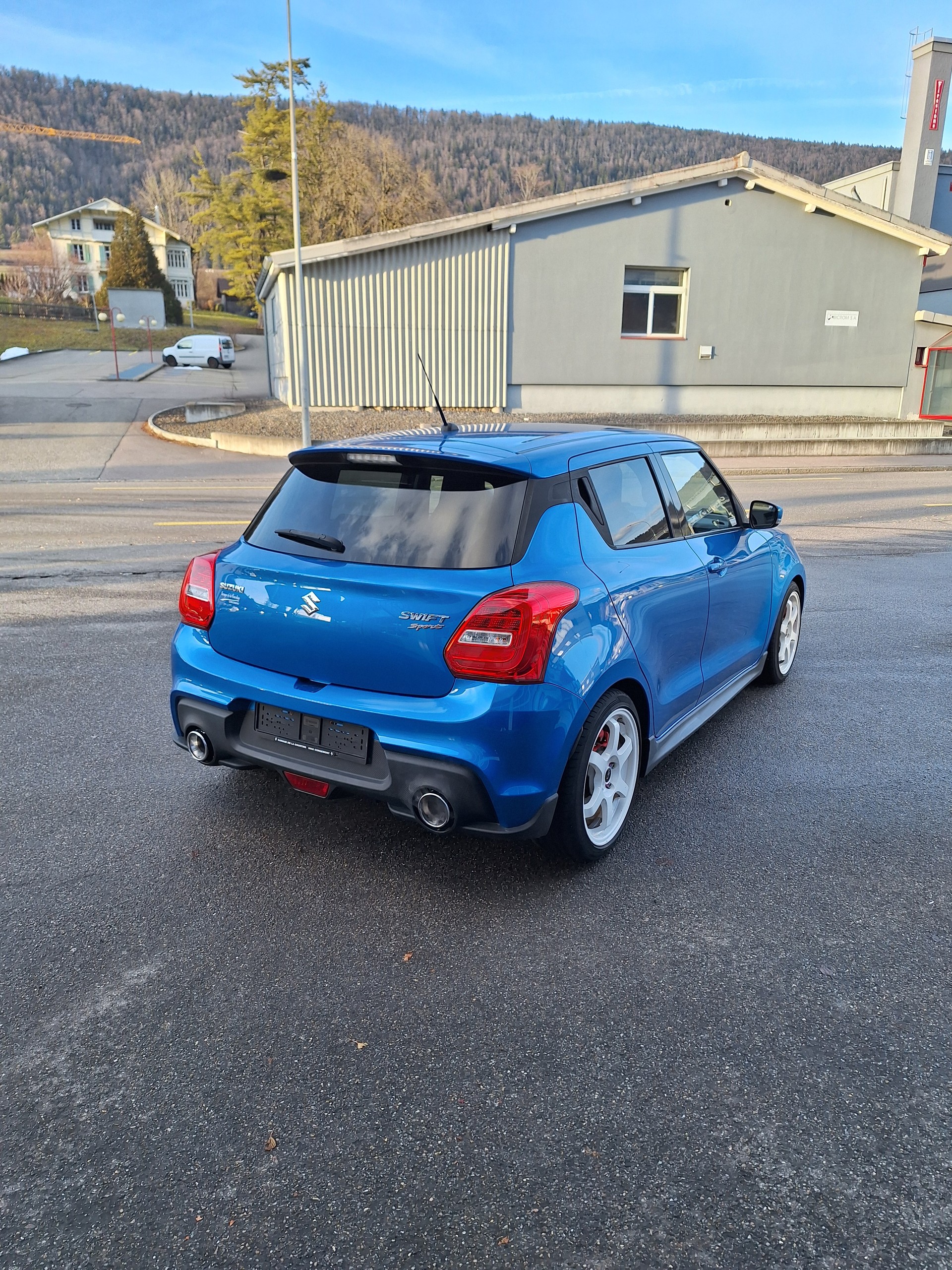 SUZUKI Swift Sport 1.4i 16V Compact Top-image-2