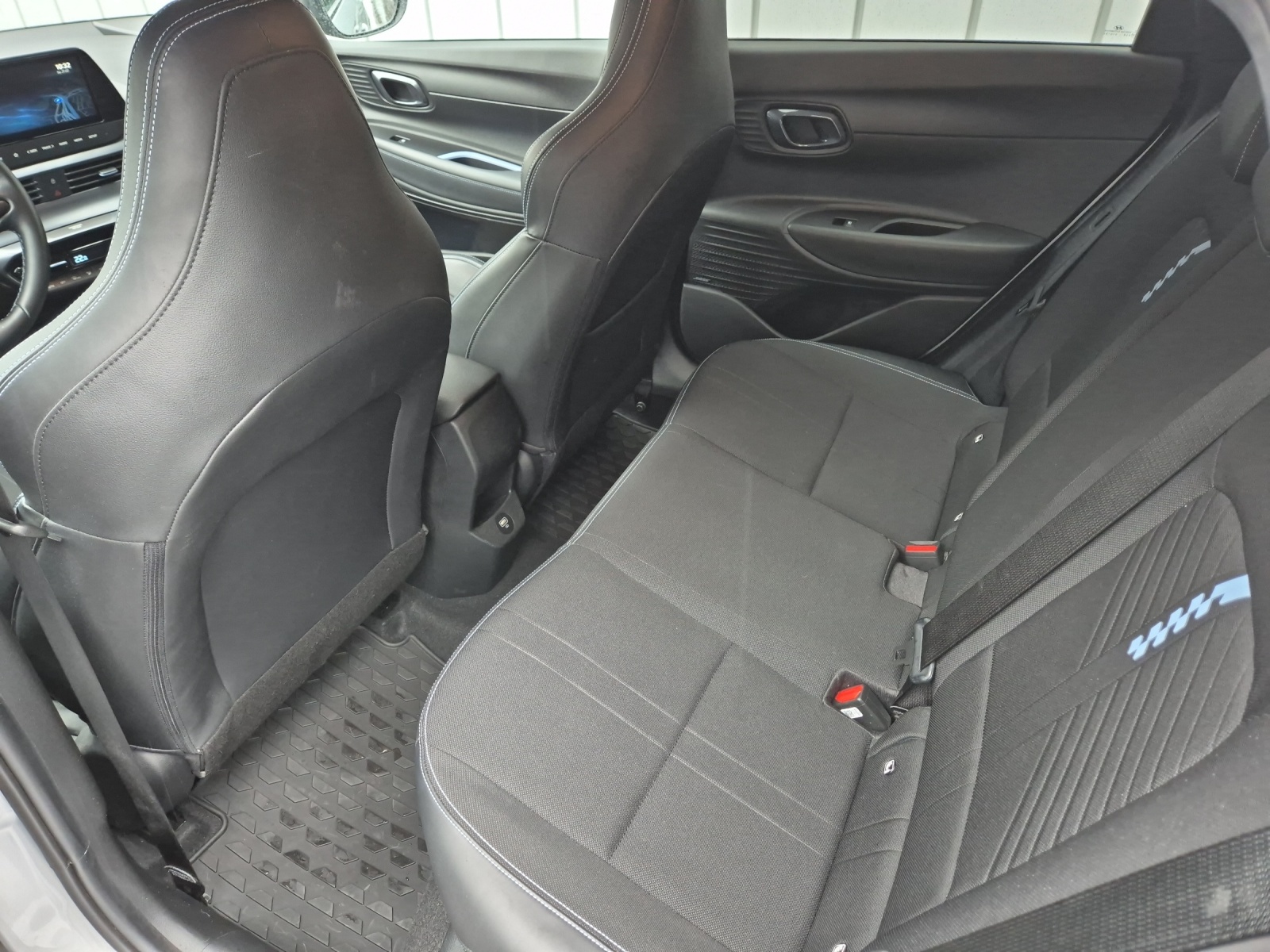 HYUNDAI i20 N 1.6 T-GDi-image-8