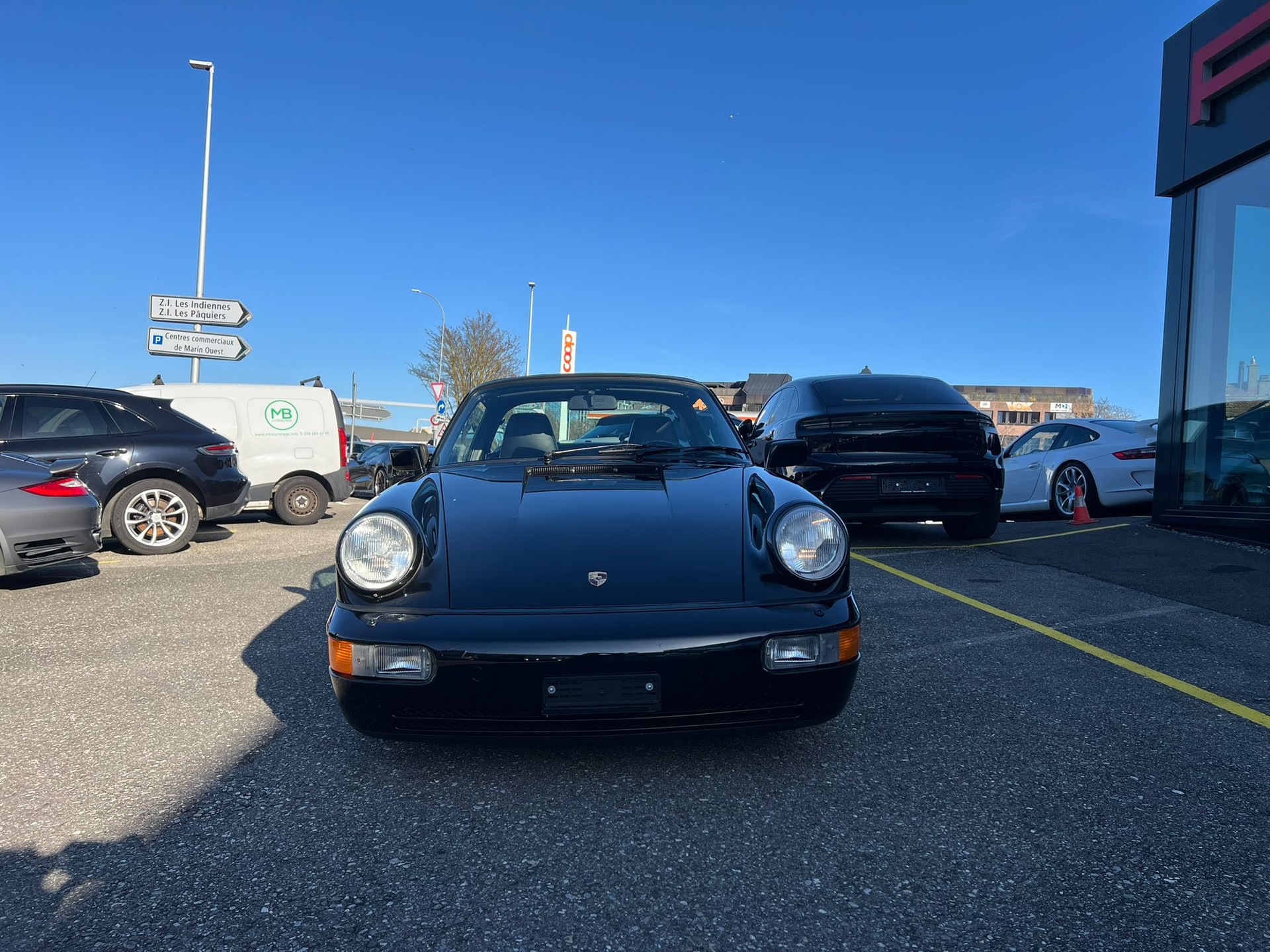 PORSCHE 911 Carrera 2 Targa-showroom-element-2