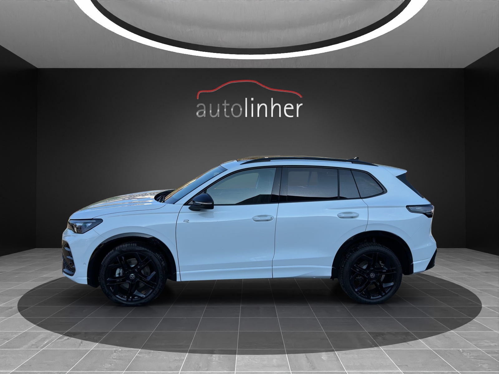 VW Tiguan 2.0 TDI SCR R-Line 4Motion DSG-image-1