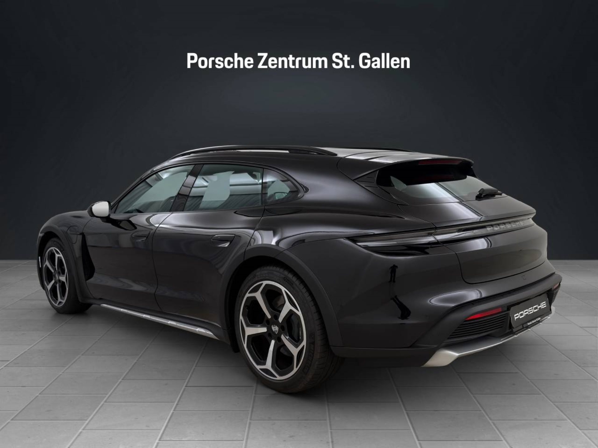 PORSCHE Taycan 4 Cross Turismo-image-2
