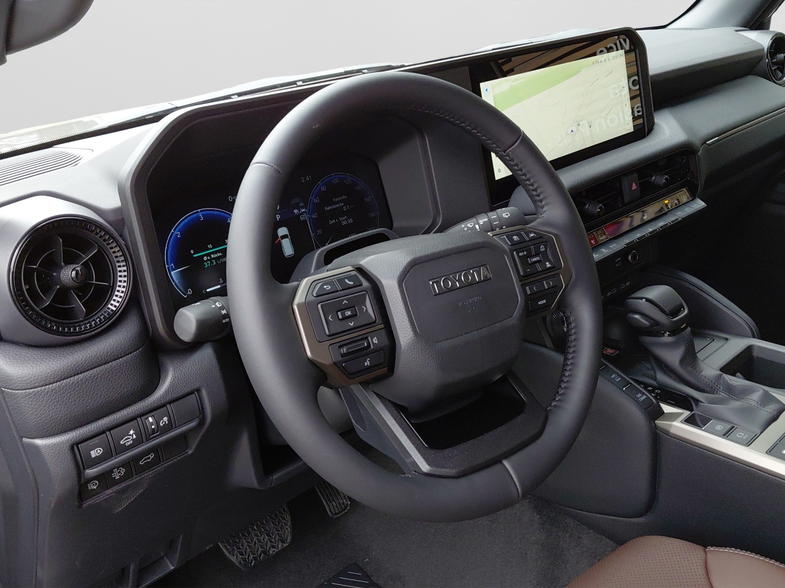 TOYOTA Land Cruiser 2.8 D 48V Style-image-9