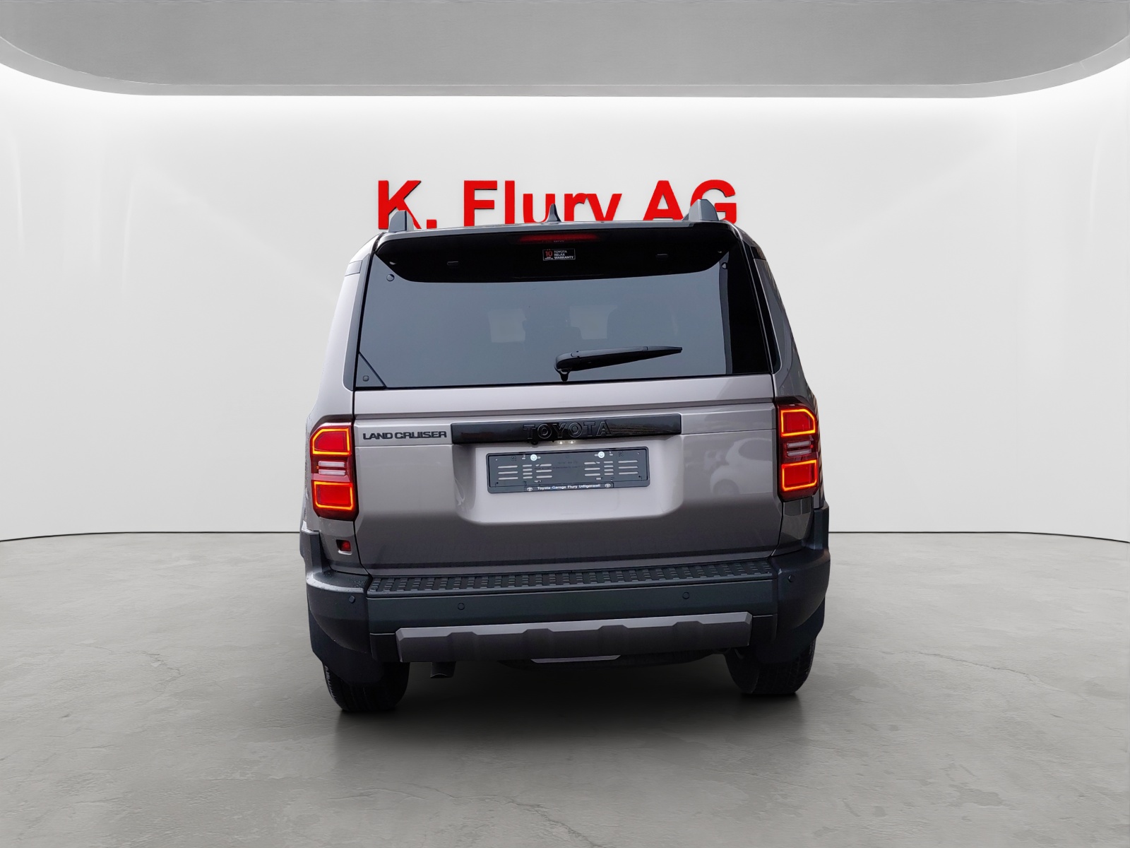 TOYOTA Land Cruiser 2.8 D 48V Style-image-3