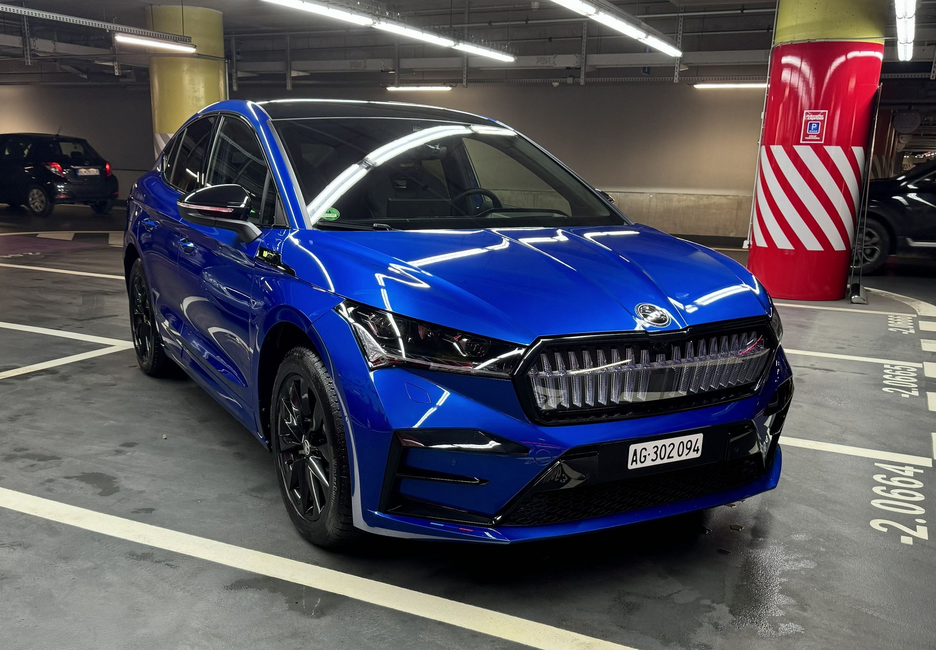SKODA Enyaq Coupé RS iV 80 4x4-image-1