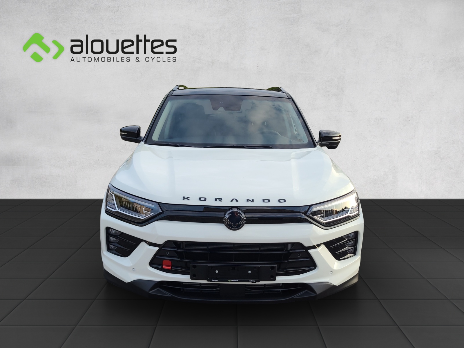 KGM-SsangYong Korando 1.6e Xdi Black Edition 4WD Automat-showroom-element-1