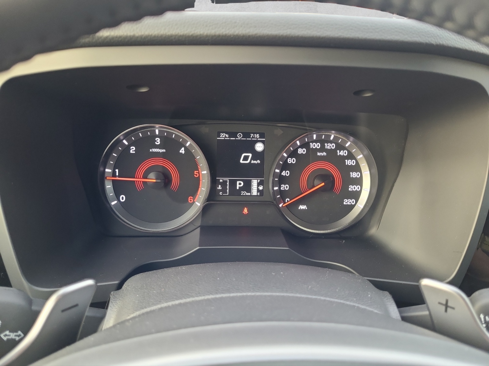 KGM-SsangYong Korando 1.6e Xdi Black Edition 4WD Automat-image-7