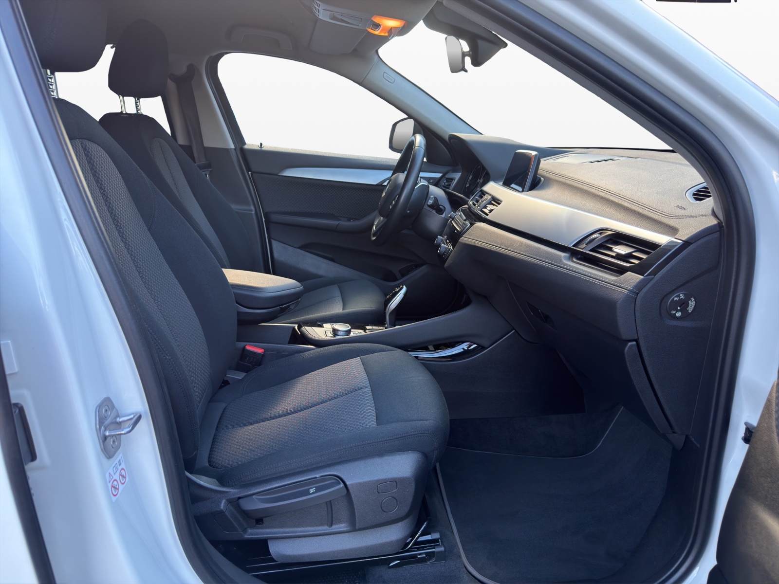 BMW X2 xDrive 18d Steptronic-image-12