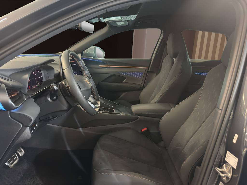 CUPRA Terramar 1.5 eTSI DSG-image-5