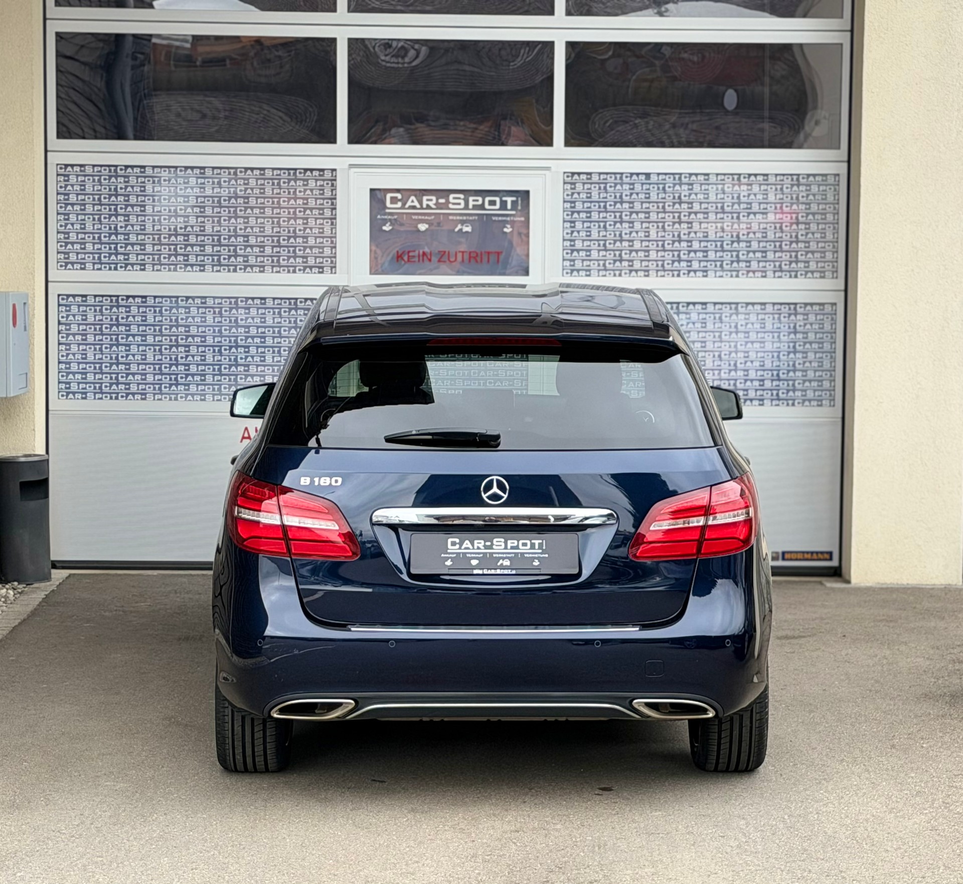 MERCEDES-BENZ B 180 Urban 7G-DCT-image-4