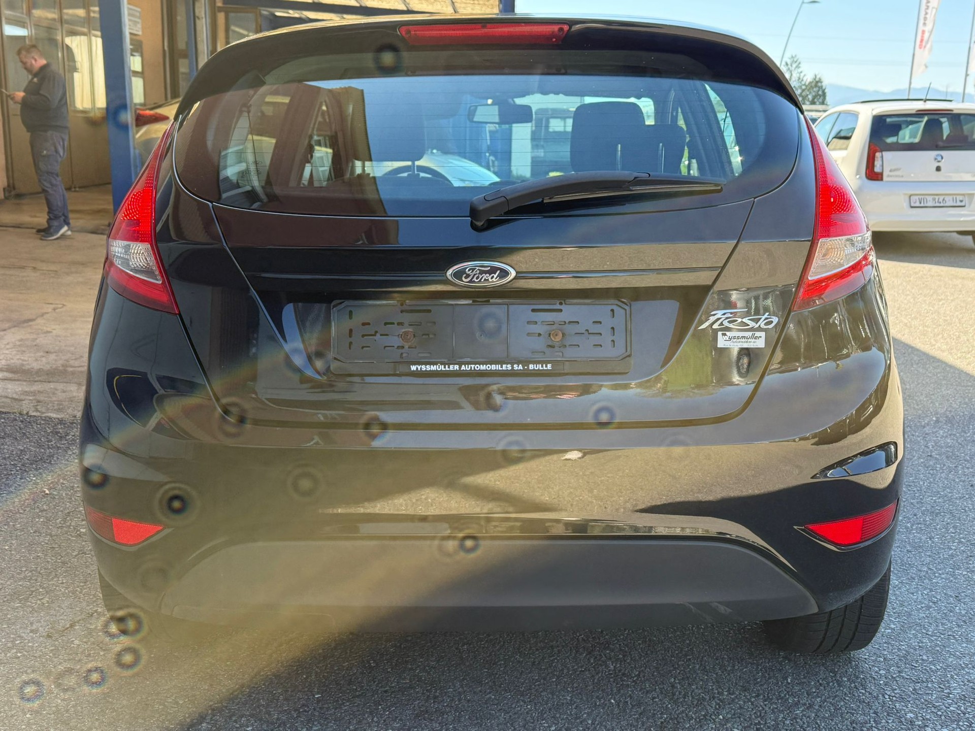 FORD Fiesta 1.25 16V Ambiente-image-8