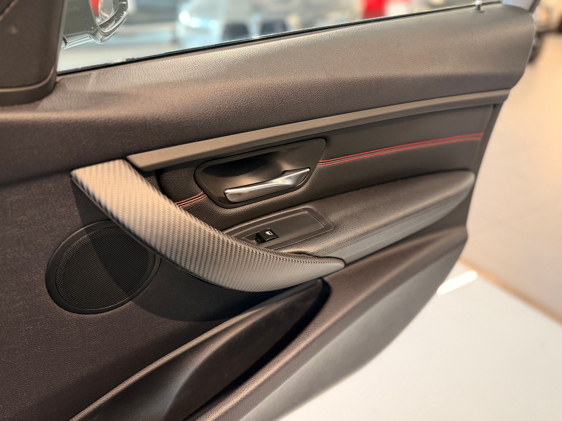 BMW 335i M-Sport-image-21