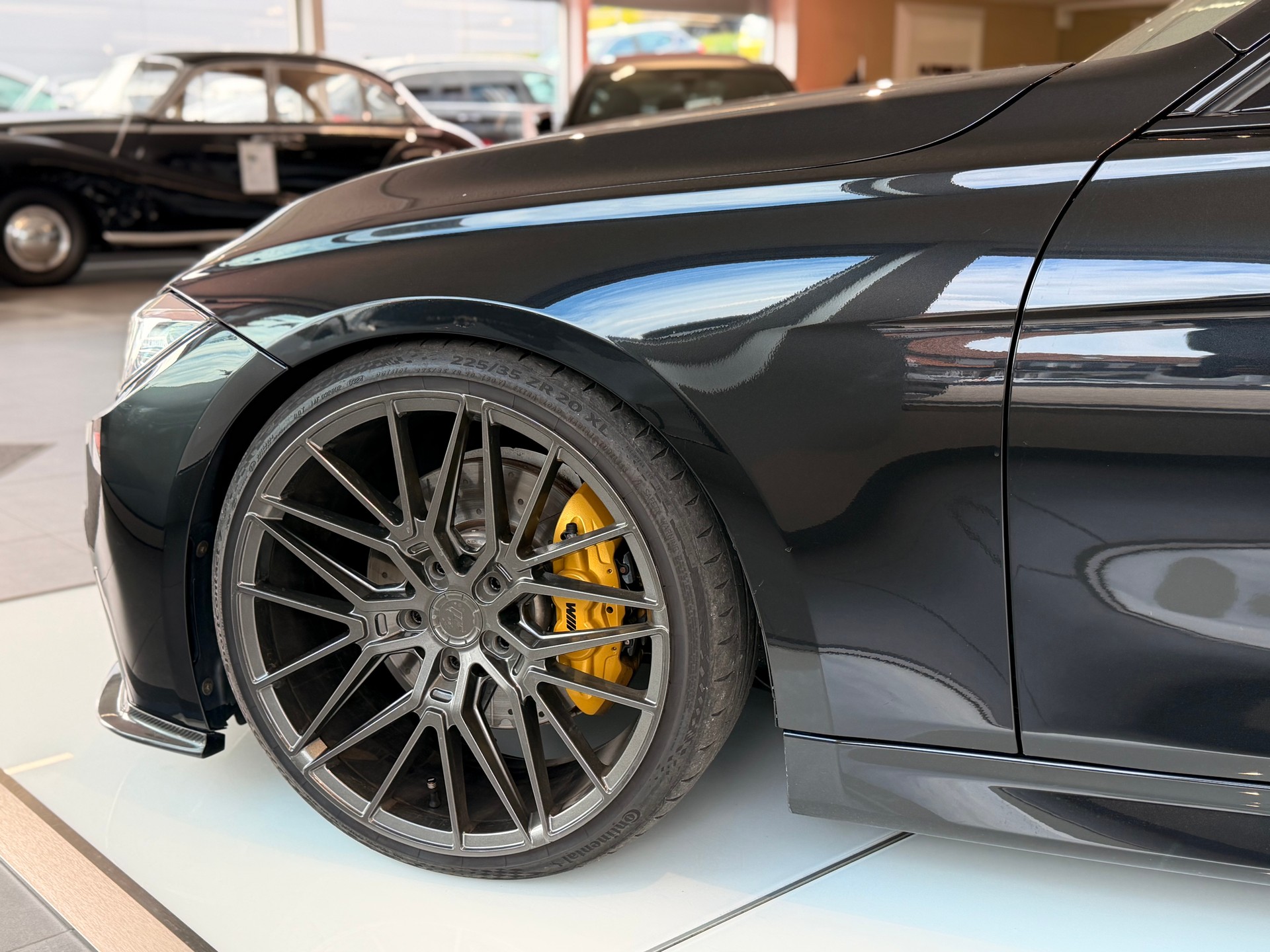 BMW 335i M-Sport-image-9