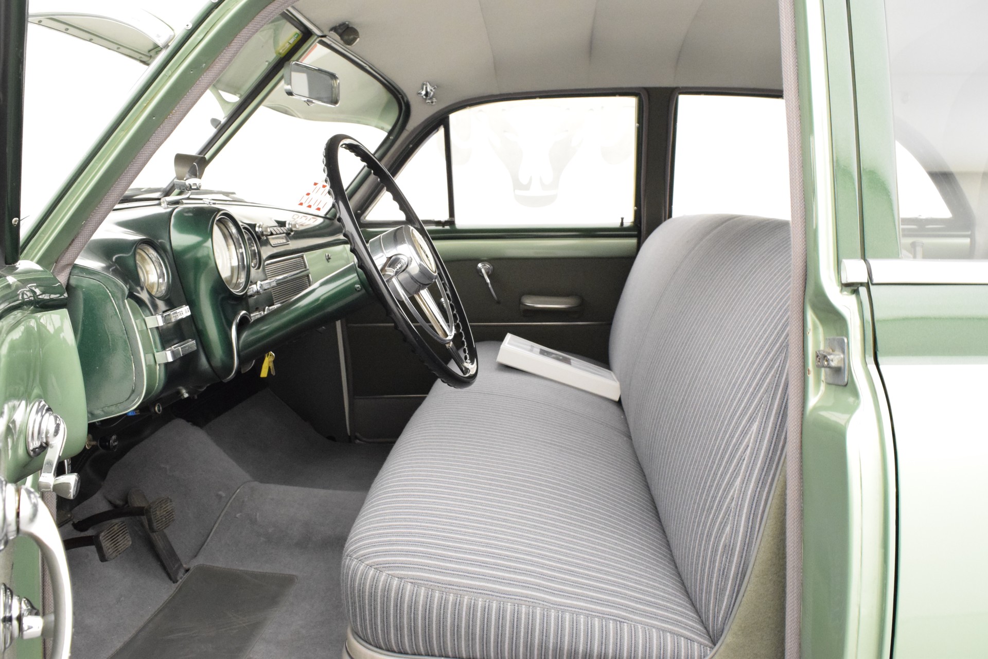 BUICK Super Eight 4 Door Sedan-image-9