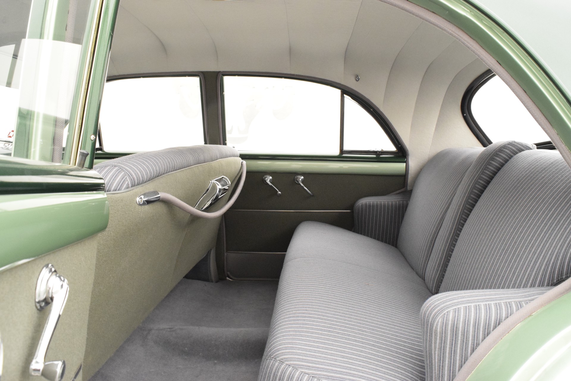 BUICK Super Eight 4 Door Sedan-image-11