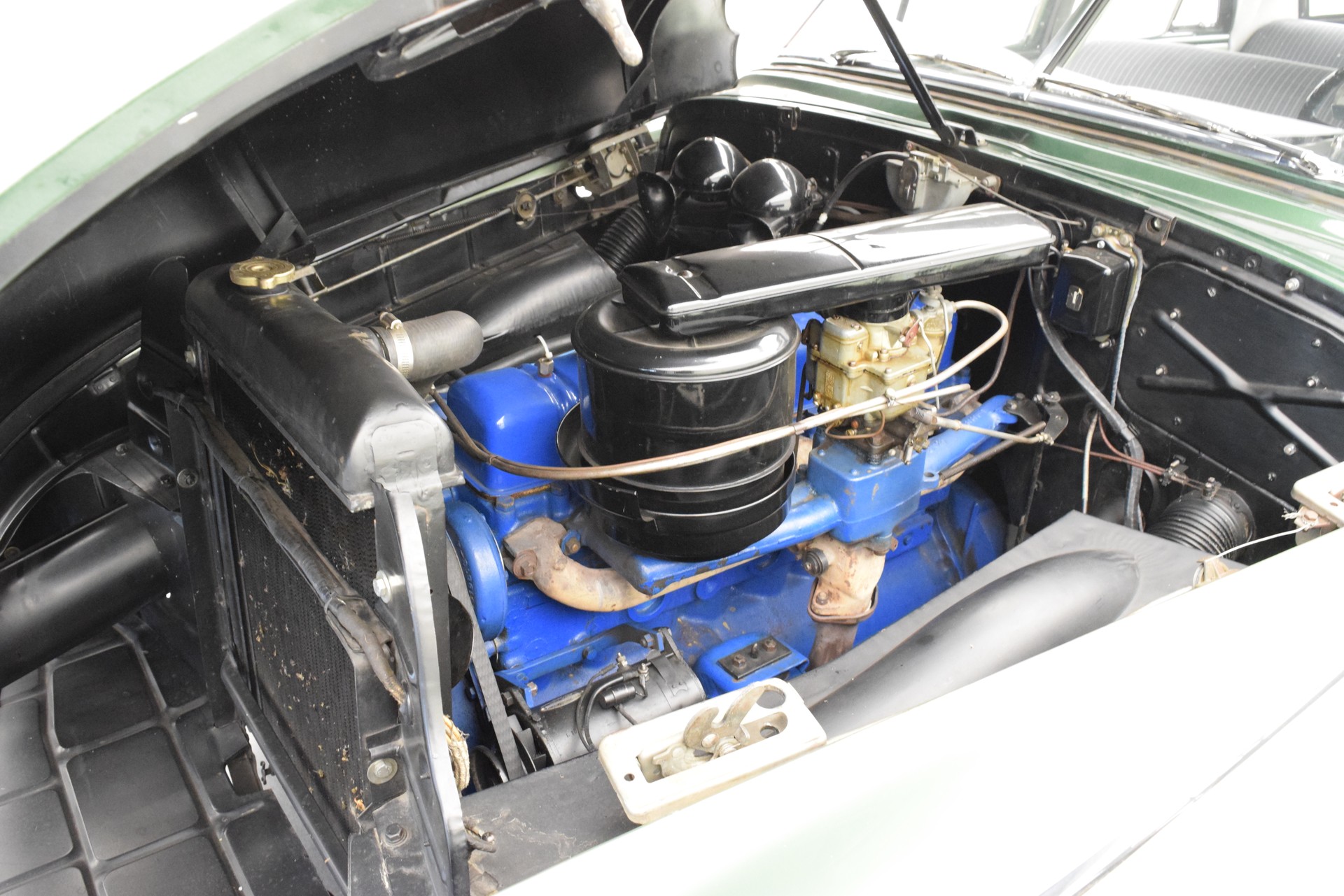 BUICK Super Eight 4 Door Sedan-image-14