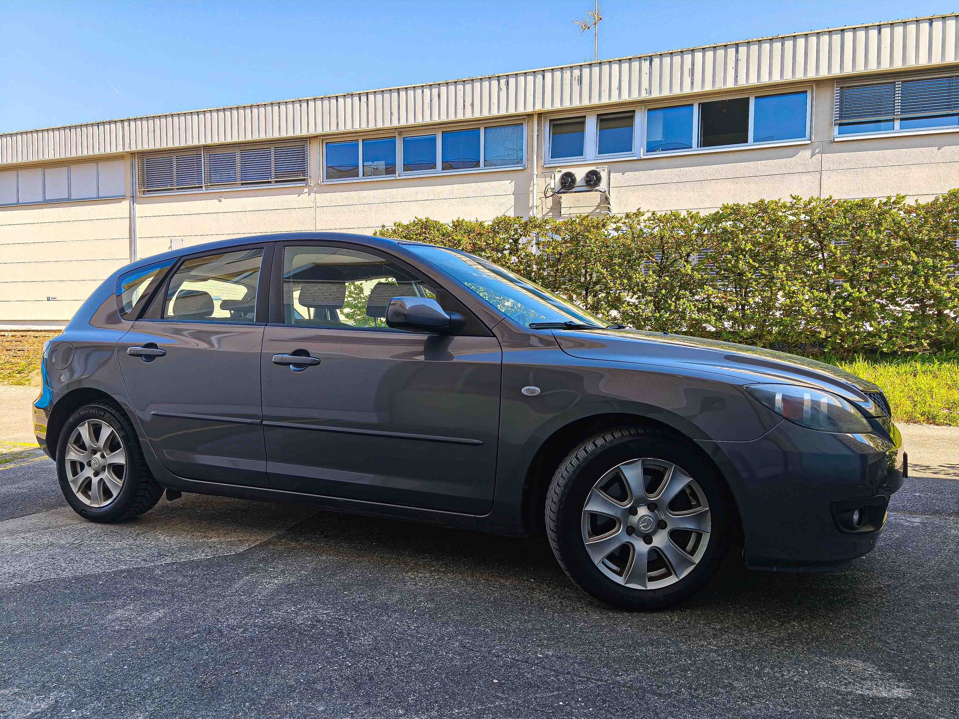 MAZDA 3 2.0 16V Exclusive-image-8
