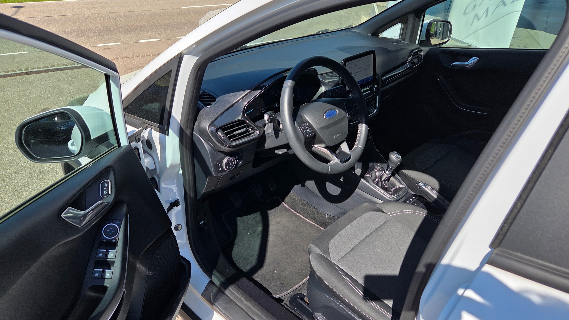 FORD Fiesta 1.0 SCTi Active X-image-10