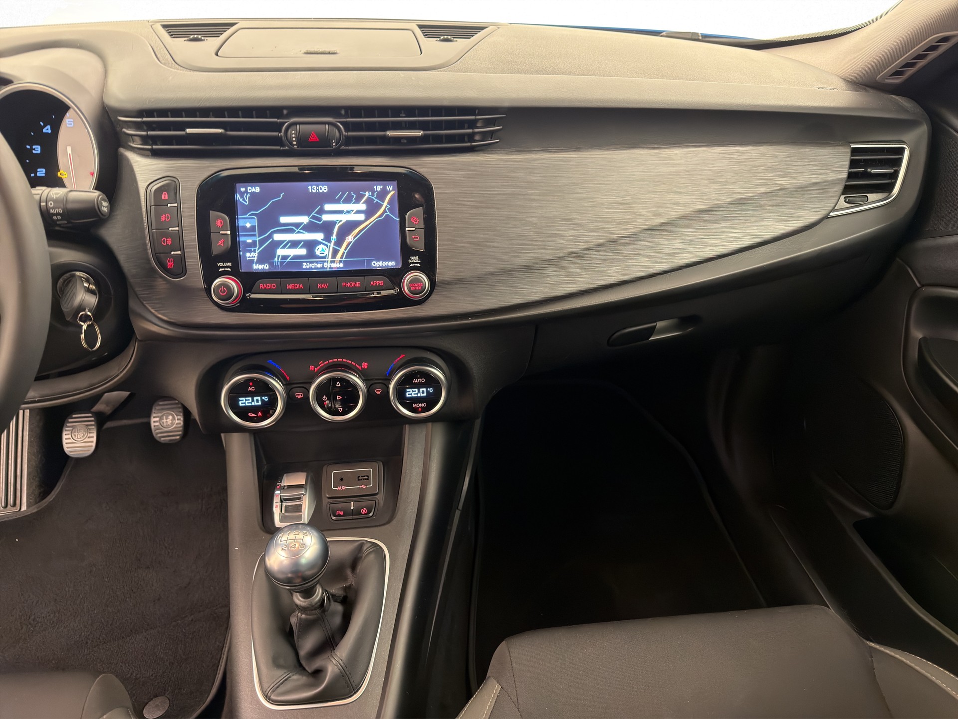 ALFA ROMEO Giulietta 1.4 TB Super-image-10