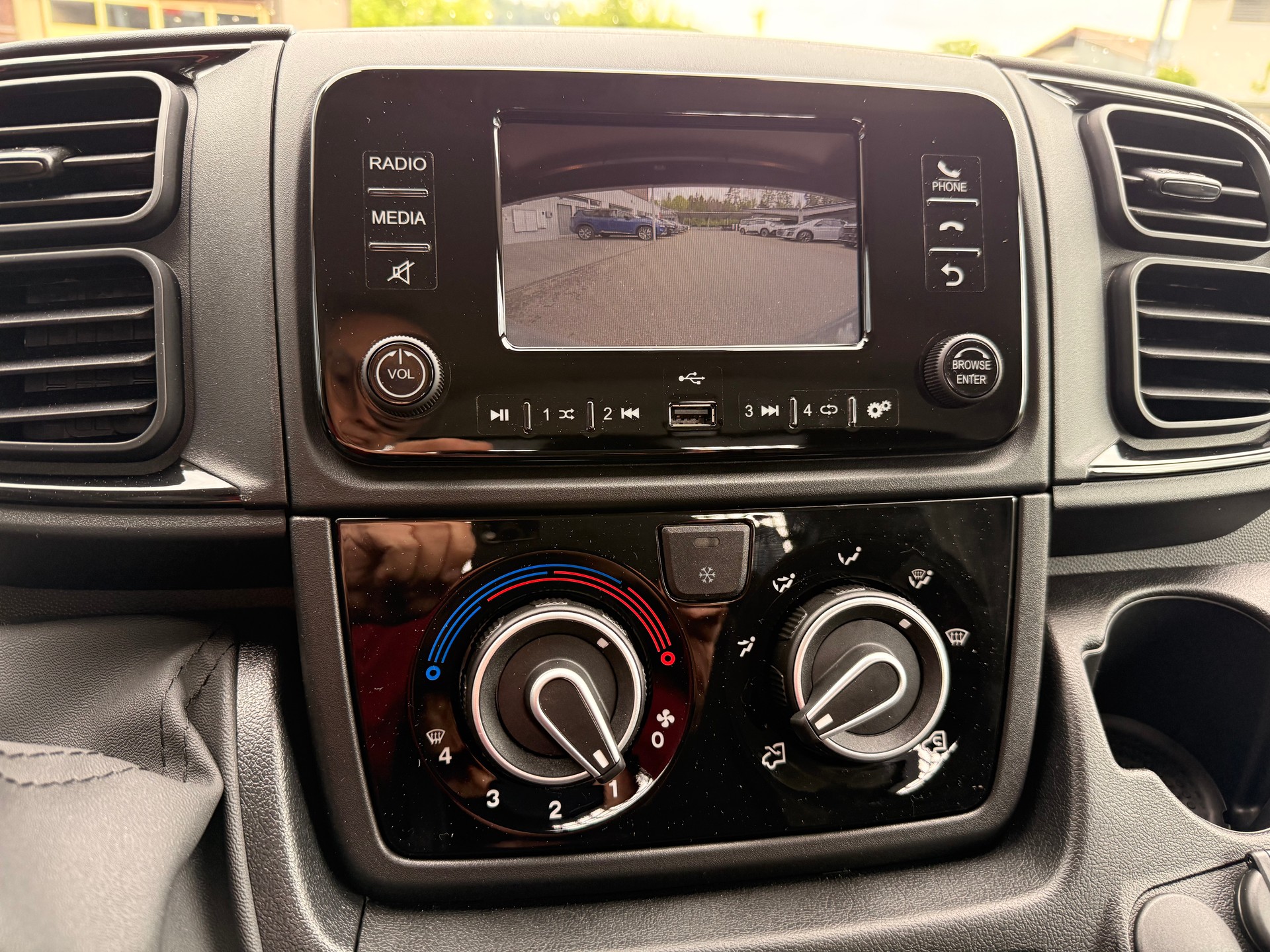 PEUGEOT Boxer 2.2 HDI 335 L3 Brücke-image-4