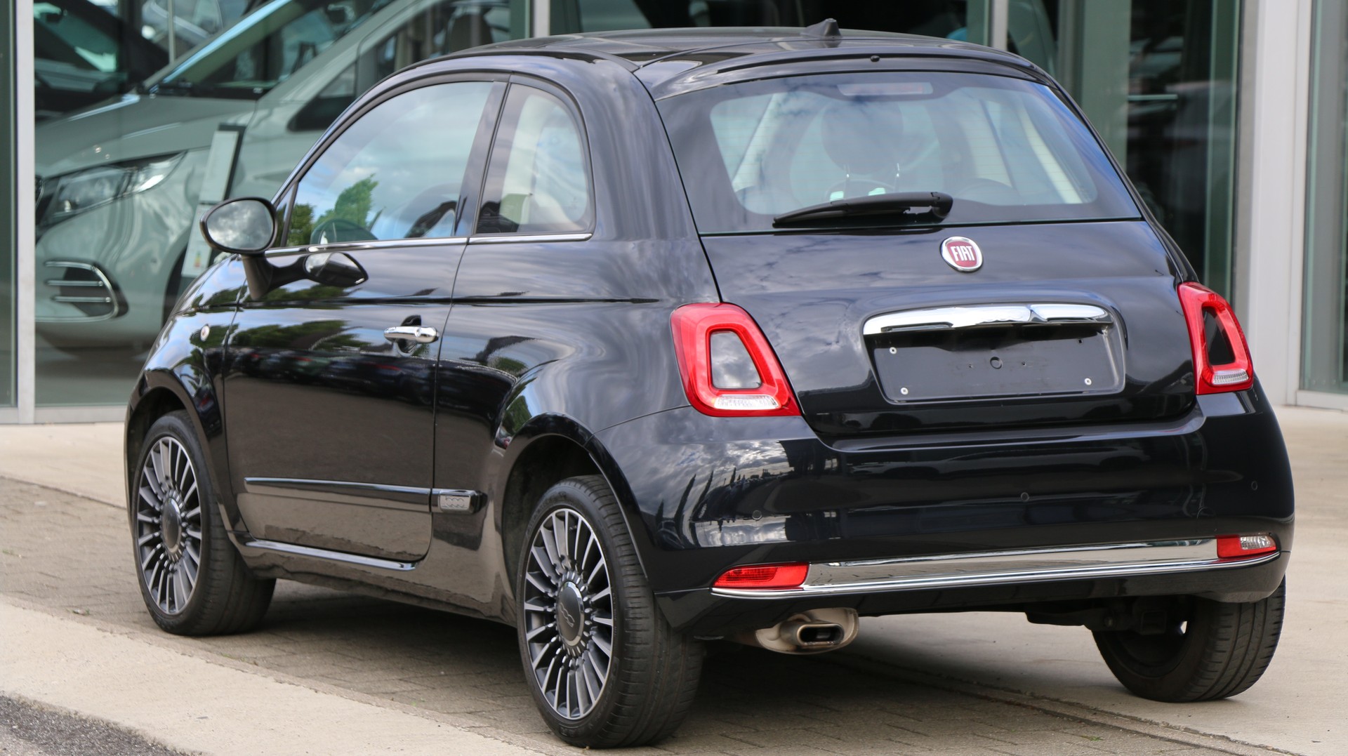 FIAT 500 1.2 Lounge-image-3