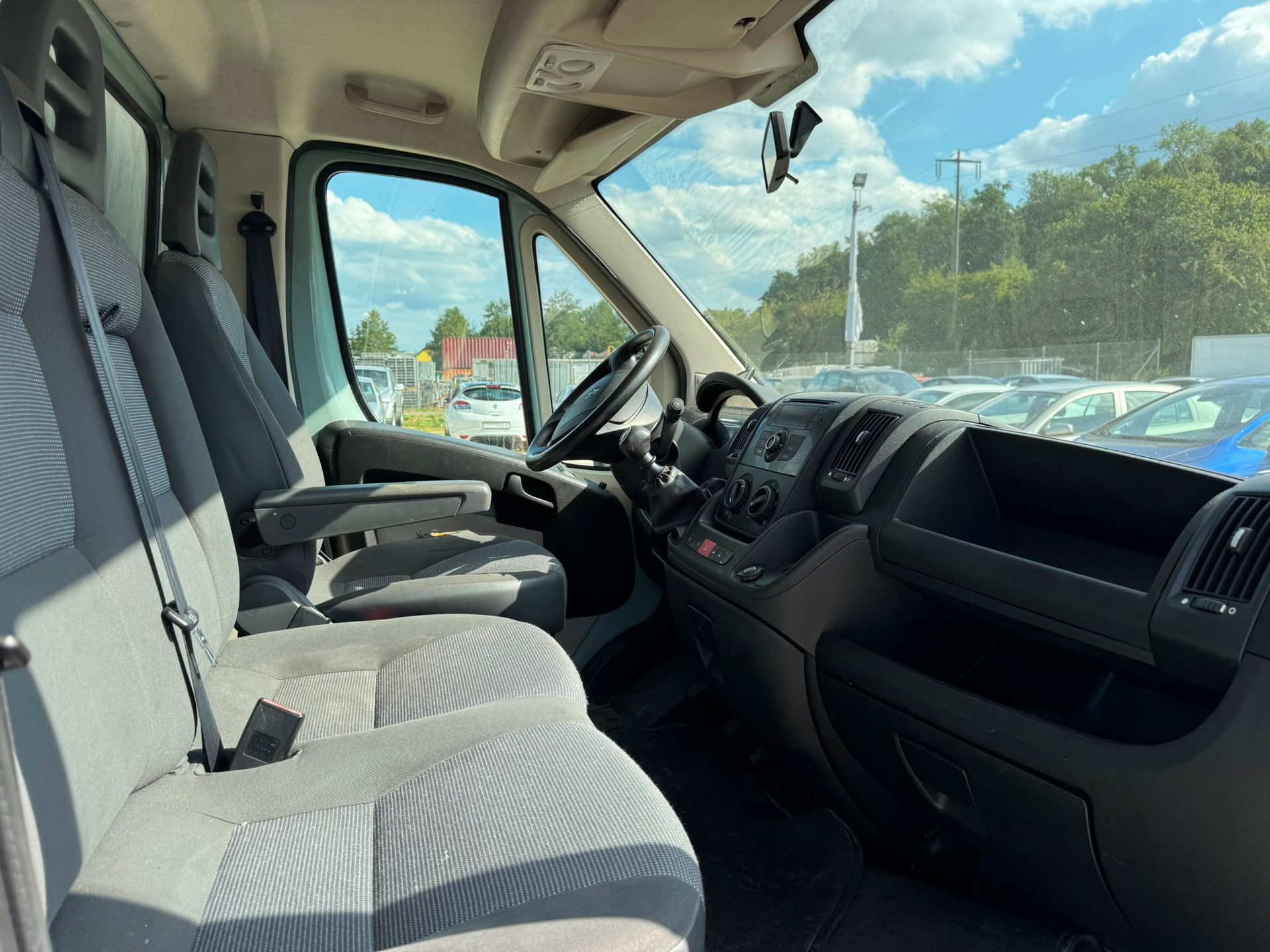 PEUGEOT Boxer 3.0 HDI 335 L4-image-9