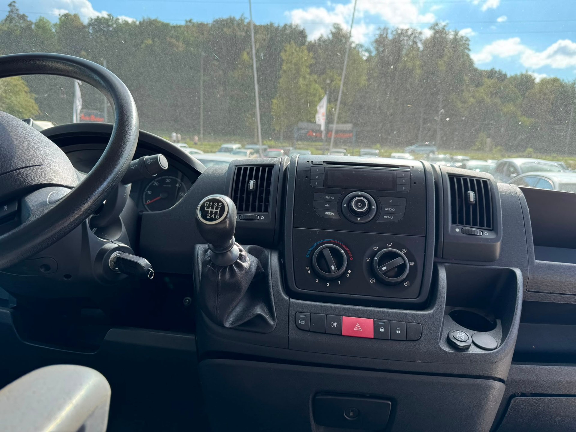 PEUGEOT Boxer 3.0 HDI 335 L4-image-11